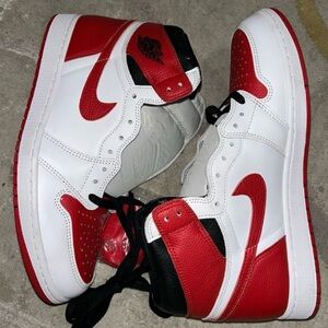 Air Jordan 1 Retro High OG Men's Red and White Sneakers